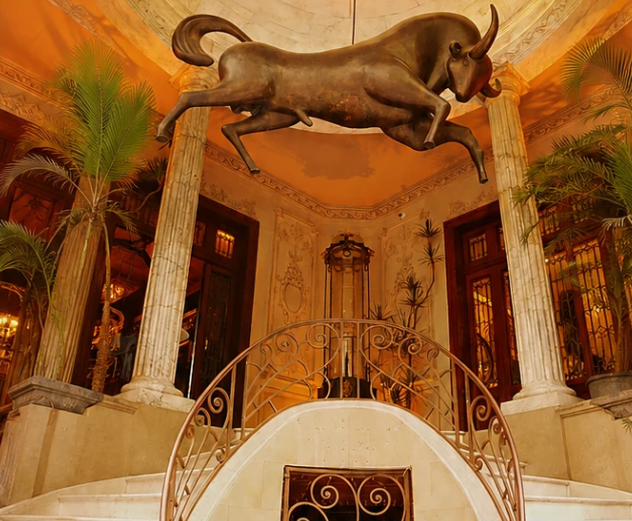 Gran Cantina Filomeno historic mansion interior, traditional dining, and live music venue