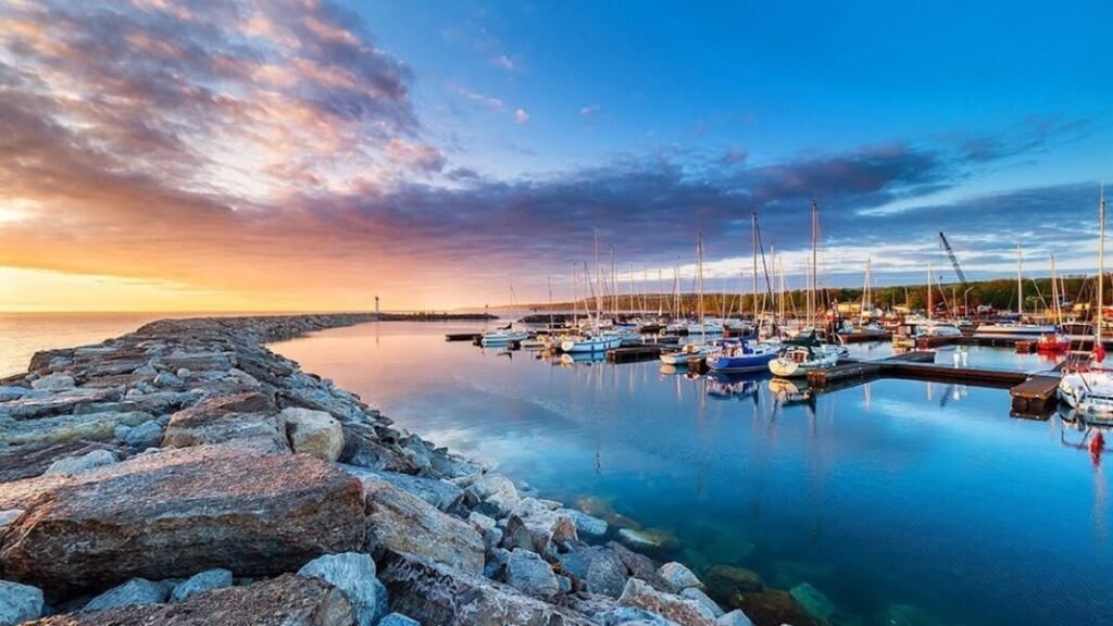 The Guestwork Guide to Meaford waterfront and harbour scenic view