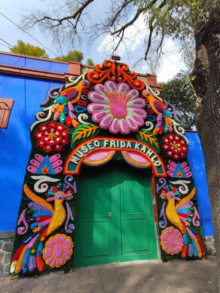 Museo Frida Kahlo colorful exterior and Casa Azul entrance in Mexico City
