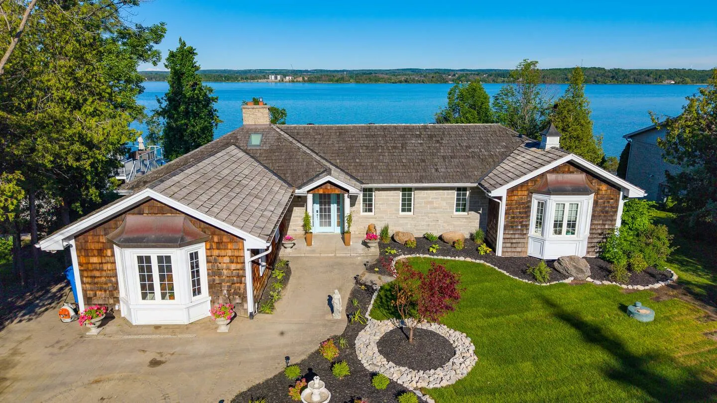 Exterior view of The Bluffs Bayhouse waterfront retreat
