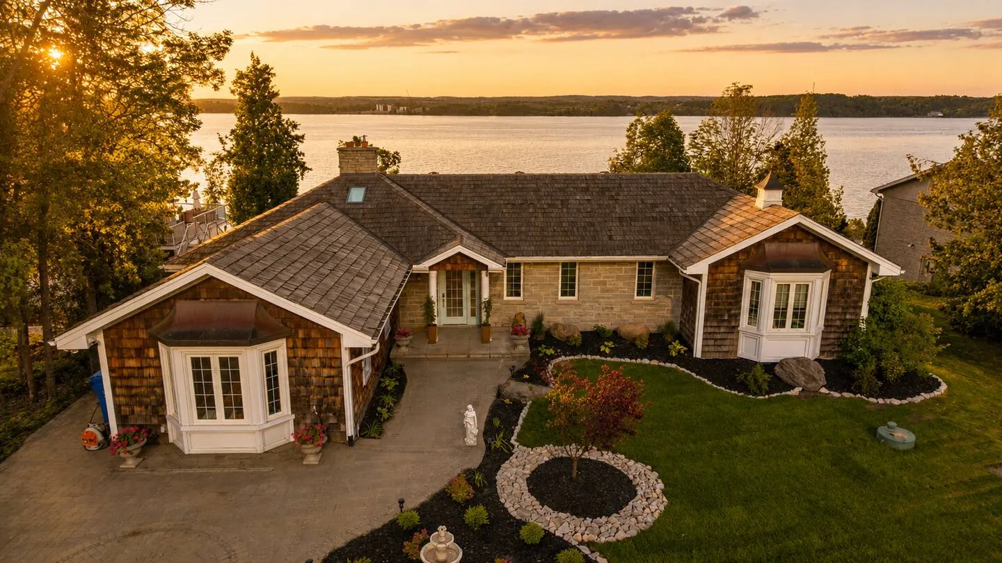 The Bluffs Bayhouse exterior showing lakefront access