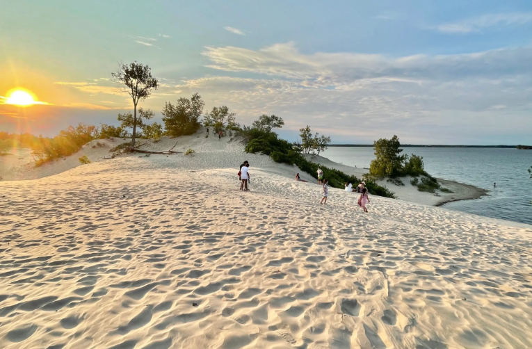 The Guestwork Guide to Edward County scenic beach and sand dunes landscape
