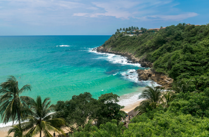 The Guestwork Guide to Puerto Escondido tropical beach and coastal view