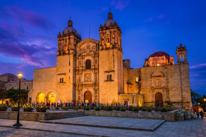 Templo de Santo Domingo Oaxaca at Night